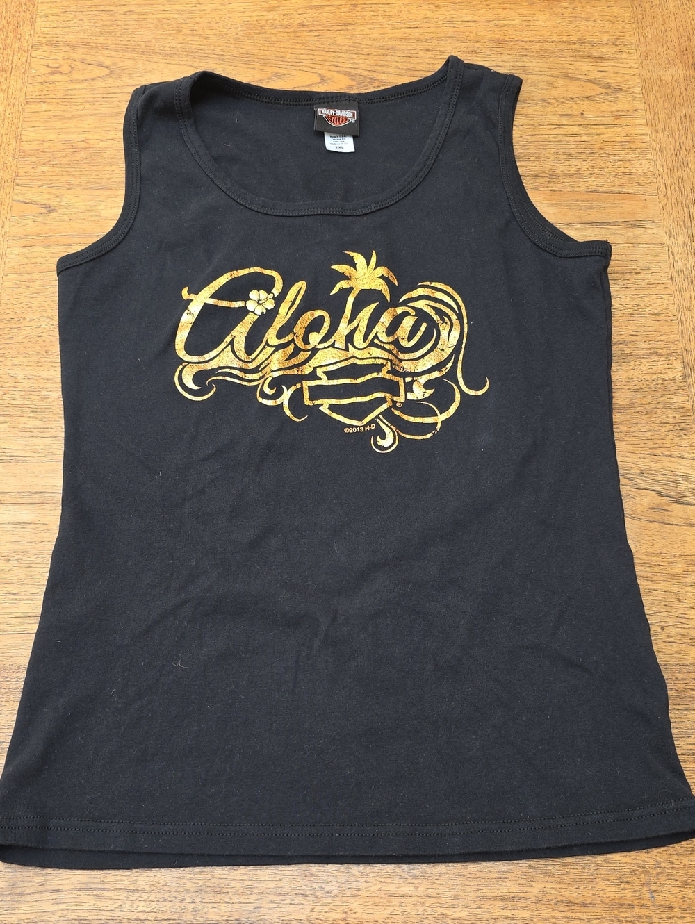 Vintage 2xl Harley-Davidson Women's Black Tank Top with Gold Aloha Graphic